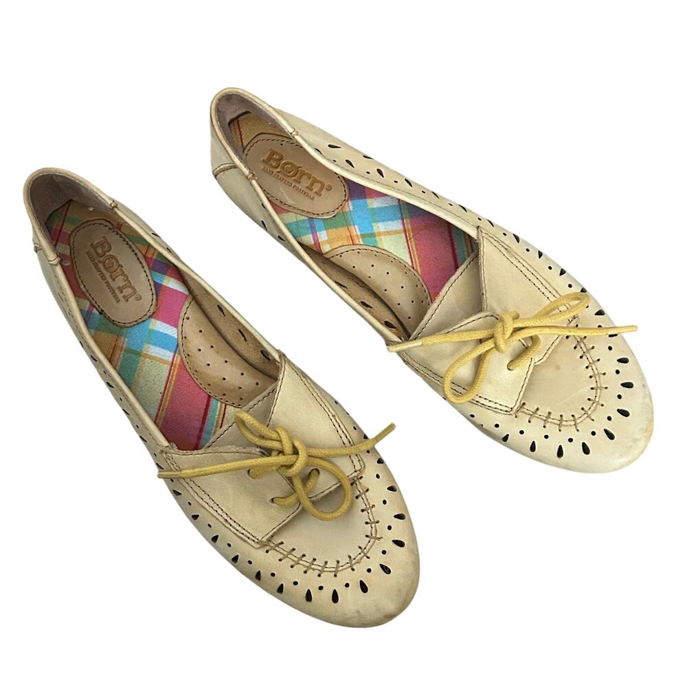 Born Leather Perforated Slip On Flats Tie Detail Butter Yellow Women 8 Comfort